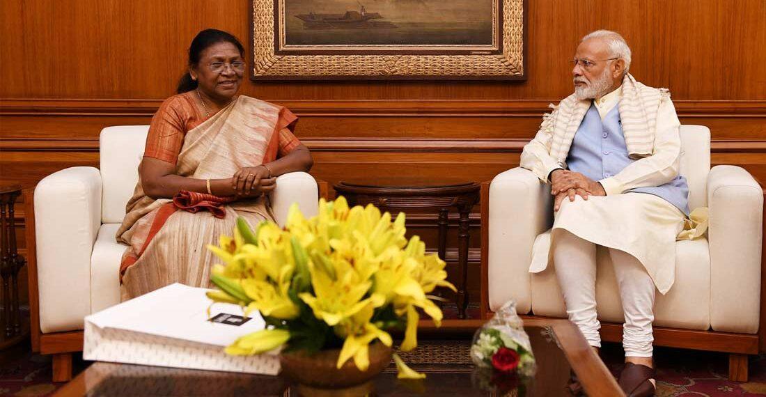 President Droupadi Murmu, Former Jharkhand Governor Draupadi Murmu with Prime Minister Narendra Modi