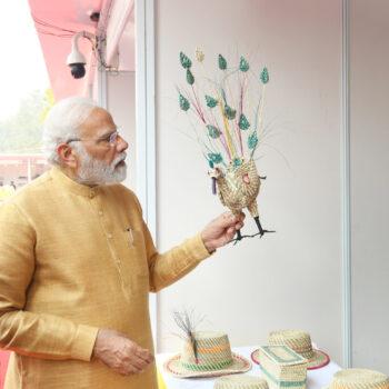 Aadi Mahotsav - PM At A Stall in Aadi Mahotsav