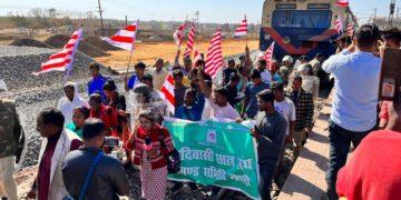 Tribals Block Trains And Roads, Traffic Takes A Hit