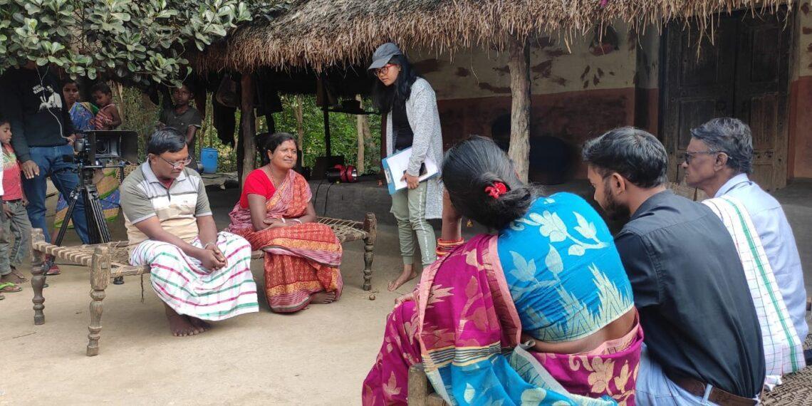 Shooting Of Santhali Film Sacred Gulochi In Progress, Suryamani Hansdah On Charpoy