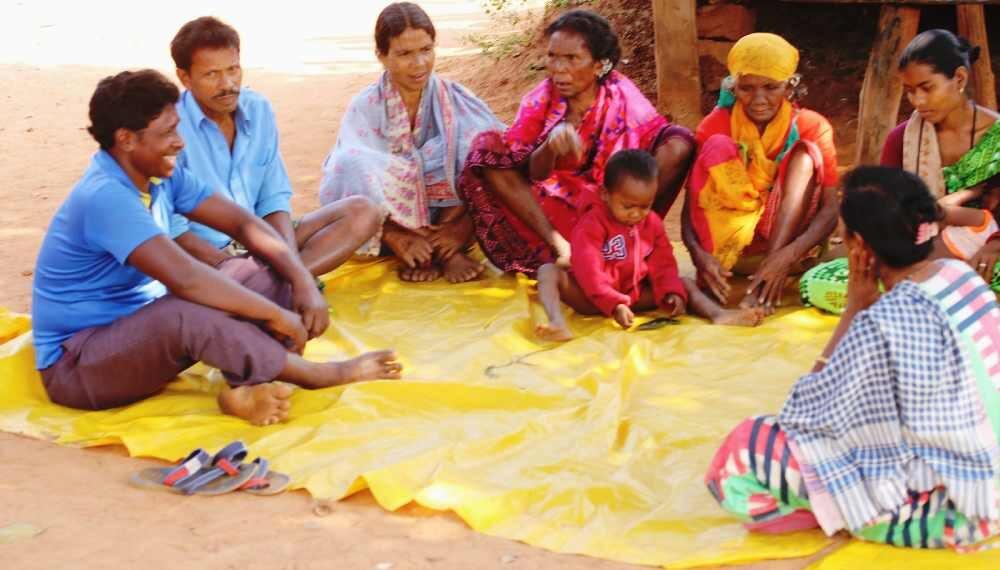 'International Immunization Week' (April24-30) - Tarenga (extreme left) counseling people)