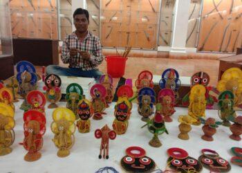 Padaman Munda With His Creations I The Indian Tribal