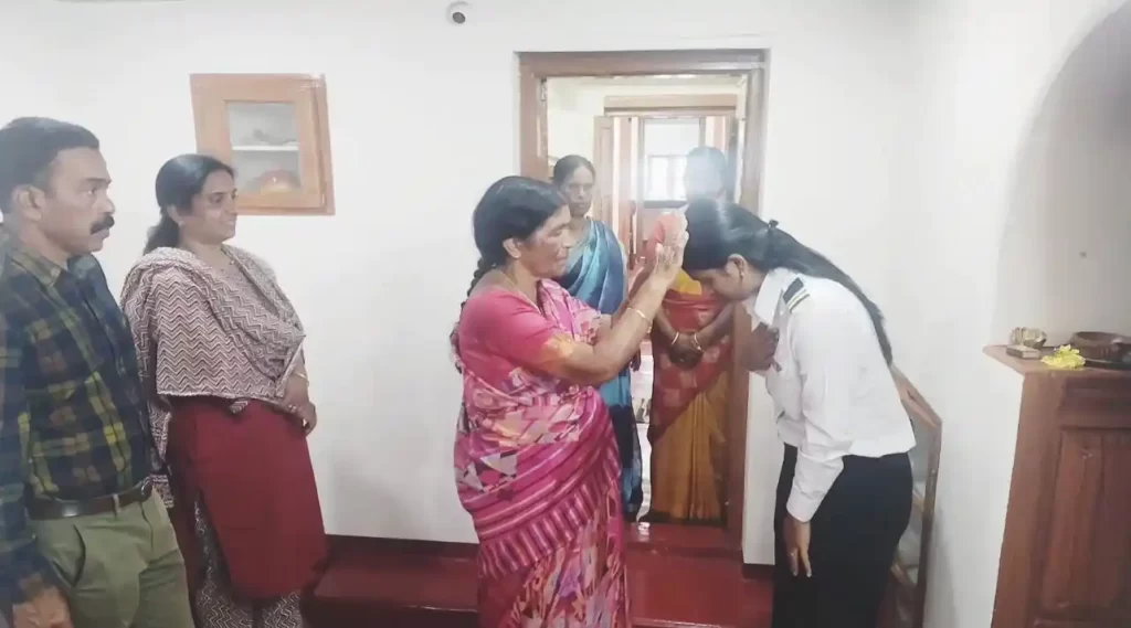 Tribal girl from Tamil Nadu becomes pilot, first from community